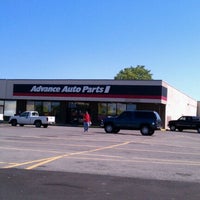 Photo taken at Advance Auto Parts by Pedro D. on 7/29/2012