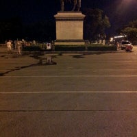 Photo taken at Memorial of the Revolution by สิทธิโชติ ป. on 6/24/2012