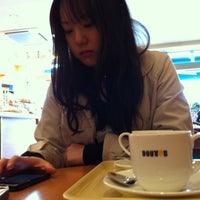 Photo taken at ドトールコーヒーショップ 上田店 by Yuuki Y. on 3/20/2012
