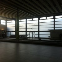 Photo taken at Paris CDG Aeroport Terminal 1 Hall 2 Porte 14 US Airways by Julian A. on 6/8/2012