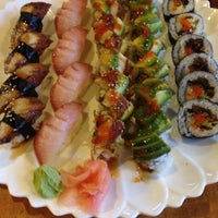 Снимок сделан в Sushi Rock пользователем Shanying L. 7/1/2012