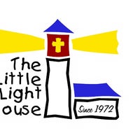 รูปภาพถ่ายที่ Little Light House โดย Molly C. เมื่อ 6/19/2012