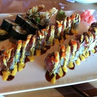 Foto tirada no(a) Sawa Hibachi Steakhouse &amp;amp; Sushi Bar por Ryan B. em 6/23/2012