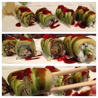 Das Foto wurde bei Sushi Yawa von Gina Marie E. am 6/13/2012 aufgenommen