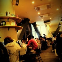 Photo taken at WIRED CAFE 渋谷QFRONT店 by Jomm C. on 4/15/2012