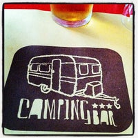 รูปภาพถ่ายที่ Camping Bar โดย Gianluca C. เมื่อ 6/2/2012