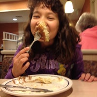Photo taken at IHOP by Lionor F. on 2/16/2012