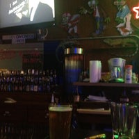 Photo taken at Bankshots Bar And Grill by Edna S. on 5/30/2012