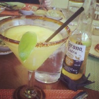 Foto diambil di La Lupita Mexican Cuisine &amp;amp; Bar oleh Staci T. pada 6/5/2012