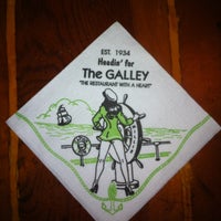 Das Foto wurde bei The Galley Restaurant von Arthur B. am 5/6/2012 aufgenommen