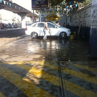 Photo taken at Car Wash tomatlan by Raúl V. on 5/25/2012