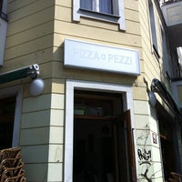 Photo taken at Pizza a Pezzi by Olaf B. on 4/30/2012