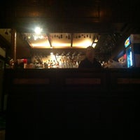 Foto tirada no(a) Morrigan Bar por Ricardo R. em 7/4/2012