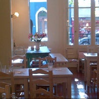 4/18/2012에 Emi C.님이 Pierina Tea House에서 찍은 사진