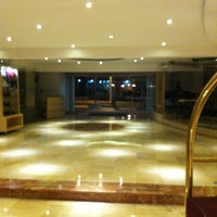 Foto tomada en Hotel Country International  por Jose Fili B. el 5/21/2012