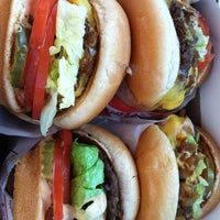 Photo taken at In-N-Out Burger by Juna D. on 2/16/2012