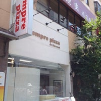 Photo taken at センプレ ピッツァ 阿佐ヶ谷店 by akasofa on 5/27/2012