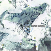 Foto diambil di Mount Everest | Sagarmāthā | सगरमाथा | ཇོ་མོ་གླང་མ | 珠穆朗玛峰 oleh Cybaright pada 5/23/2012