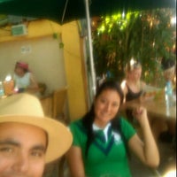 Photo taken at Jungle Smoothie Cafe by Gabriel C. on 3/20/2012