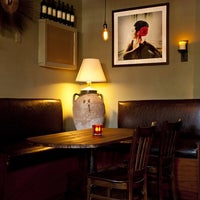 3/27/2012 tarihinde Orhan C.ziyaretçi tarafından Peri Wine Bar'de çekilen fotoğraf