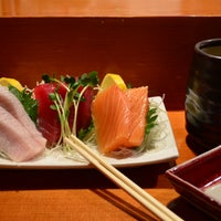 Photo taken at Grandeho&amp;#39;s Kamekyo II (Sushi) by Geoffrey L. on 2/5/2012