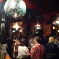 Снимок сделан в Roe Nightclub &amp;amp; Lounge пользователем Jonathan Y. 7/27/2012