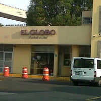 Photo taken at Gasolineria Periferico - Viaducto by Paulina G. on 3/29/2012