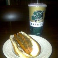3/24/2012にPhoenix J.がHarry&amp;#39;s Hotdogsで撮った写真