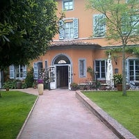 5/21/2012 tarihinde Elly L.ziyaretçi tarafından Hotel Vannucci'de çekilen fotoğraf