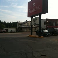 6/15/2012 tarihinde Cheryllyne V.ziyaretçi tarafından Ramada Marquette'de çekilen fotoğraf