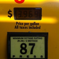4/18/2012 tarihinde Kell P.ziyaretçi tarafından Shell'de çekilen fotoğraf