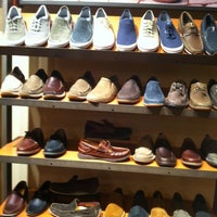 clarks shoes galleria