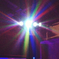 Foto tirada no(a) IGNITION @ Firestone LIVE - Orlando&amp;#39;s Only Weekly Indoor Festival por Matt M. em 6/22/2012