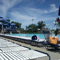 Foto diambil di Edina Aquatic Center oleh Leah T. pada 8/17/2012