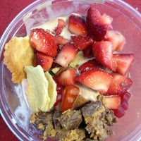 6/8/2012 tarihinde Molly J.ziyaretçi tarafından Yogurt King'de çekilen fotoğraf