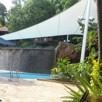 Photo taken at Swimming Pool | CSC @ Bukit Batok by Jason Y. on 7/21/2012