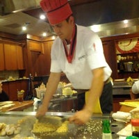 Foto diambil di Sakura Japanese Steak, Seafood House &amp;amp; Sushi Bar oleh Mark pada 4/7/2012