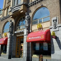Photo taken at McDonald&amp;#39;s by Tomi H. on 7/6/2012