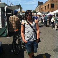 Photo taken at Wilshire Plaza Hotel by Vadik S. on 4/8/2012