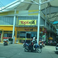 Photo taken at Tops Daily by Tao on 5/9/2012