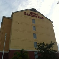 รูปภาพถ่ายที่ Hilton Garden Inn โดย Daniel S. เมื่อ 8/25/2012