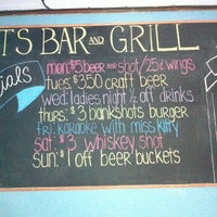 Photo taken at Bankshots Bar And Grill by Marcella on 5/29/2012