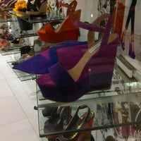 steve madden klcc