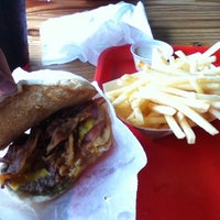 Photo taken at Annie&#39;s Burgers by Xavier G. on 3/12/2012