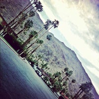 Foto diambil di Palm Springs Travelodge oleh Rondo E. pada 4/19/2012