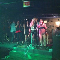 Foto scattata a Studio Karaoke Club da Jesse M. il 4/1/2012