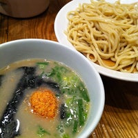 Photo taken at 博多つけ麺 秀 by lionmaco on 3/15/2012