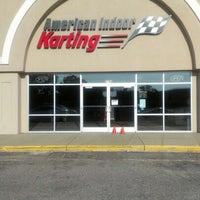Foto diambil di American Indoor Karting oleh Baran H. pada 6/28/2012