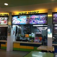 Photo taken at Sedap Noodle by Azuwar Z. on 3/27/2012