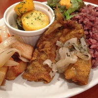 Photo taken at GOHAN &amp;amp; CAFE 80*80 by are_you_moo on 6/28/2012